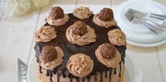 Layer Cake au Ferrero Rocher avec Thermomix