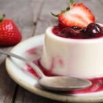 Panna cotta au coulis de fraise avec Thermomix