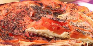 Tarte aux tomates emmental et moutarde WW