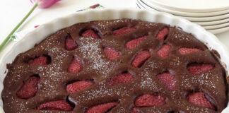 Clafoutis au Chocolat et aux Fraises au Thermomix