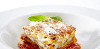 Lasagnes à la mozzarella et viande hachée