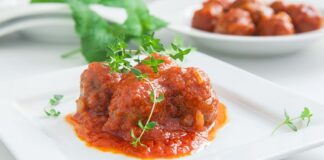 Boulettes de viande à la sauce tomate