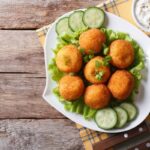 Croquettes de pomme de terre et blanc de poulet