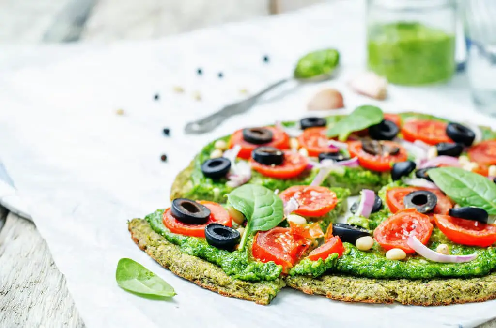 Pizza de courgettes au pesto