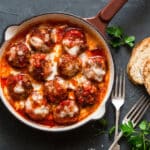 Pizzaïola aux boulettes de viande