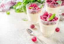 Mousse de fromage blanc aux framboises