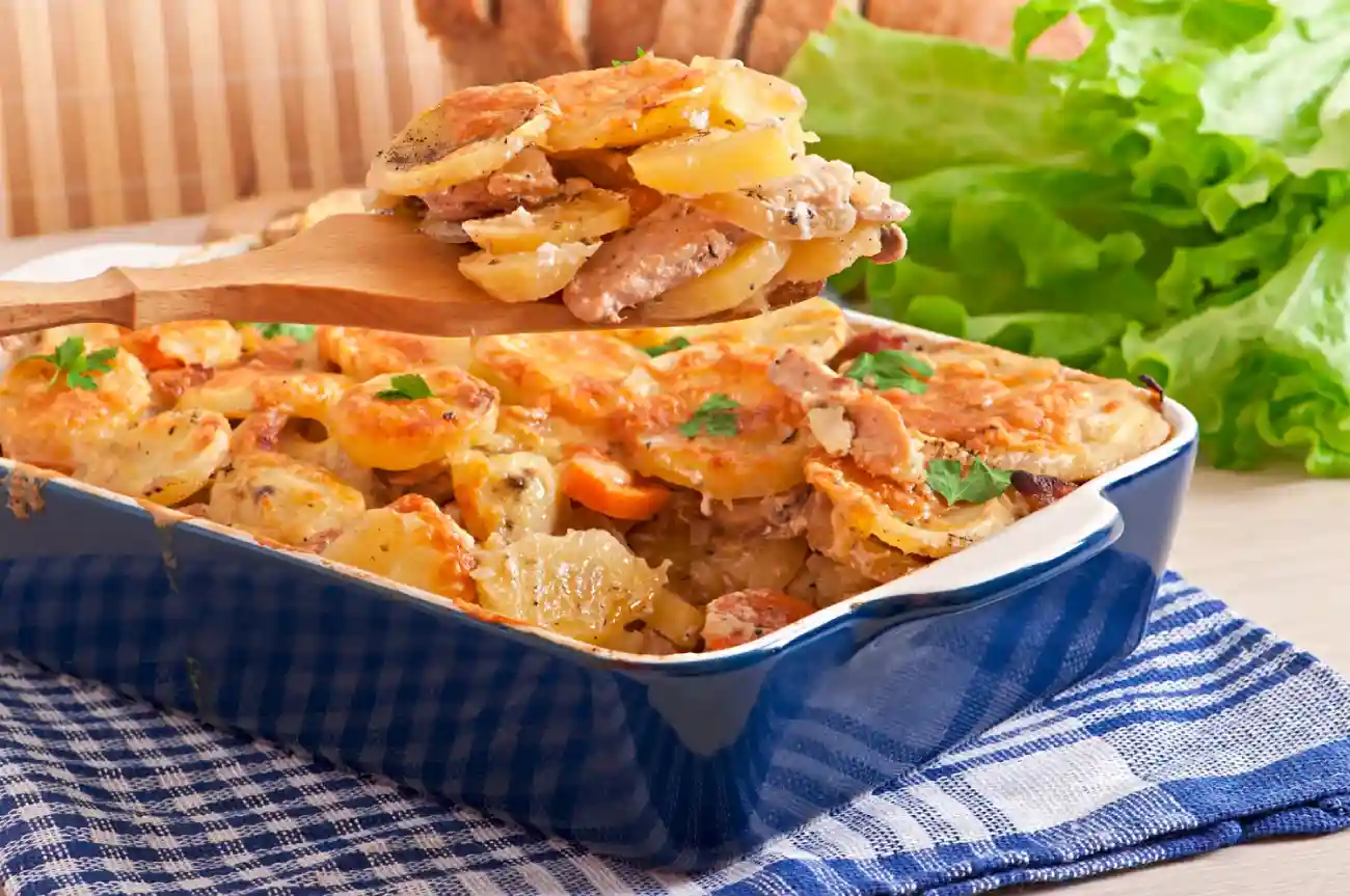 Gratin réconfortant de viande et légumes d’hiver